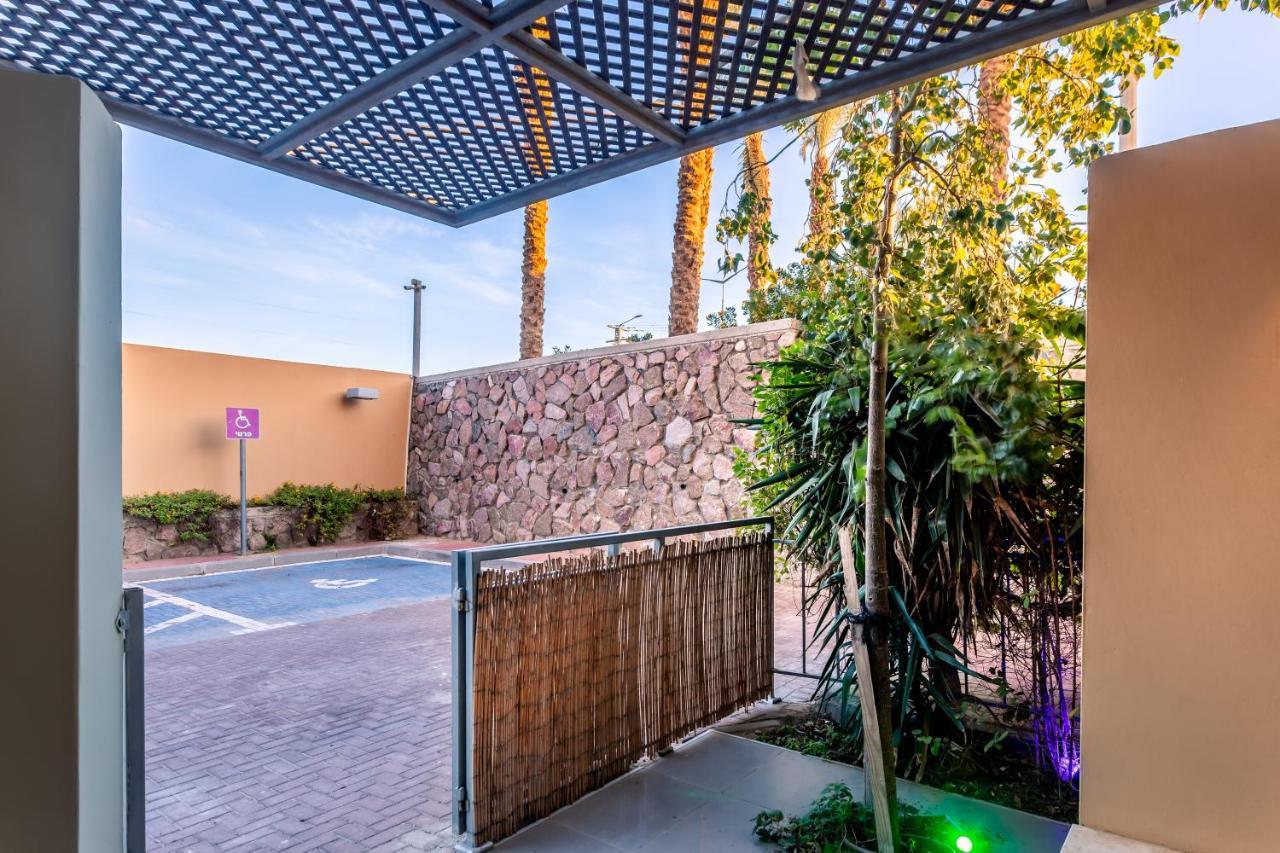 Almogim Suites Eilat Hotel (Adults Only) Kamer foto
