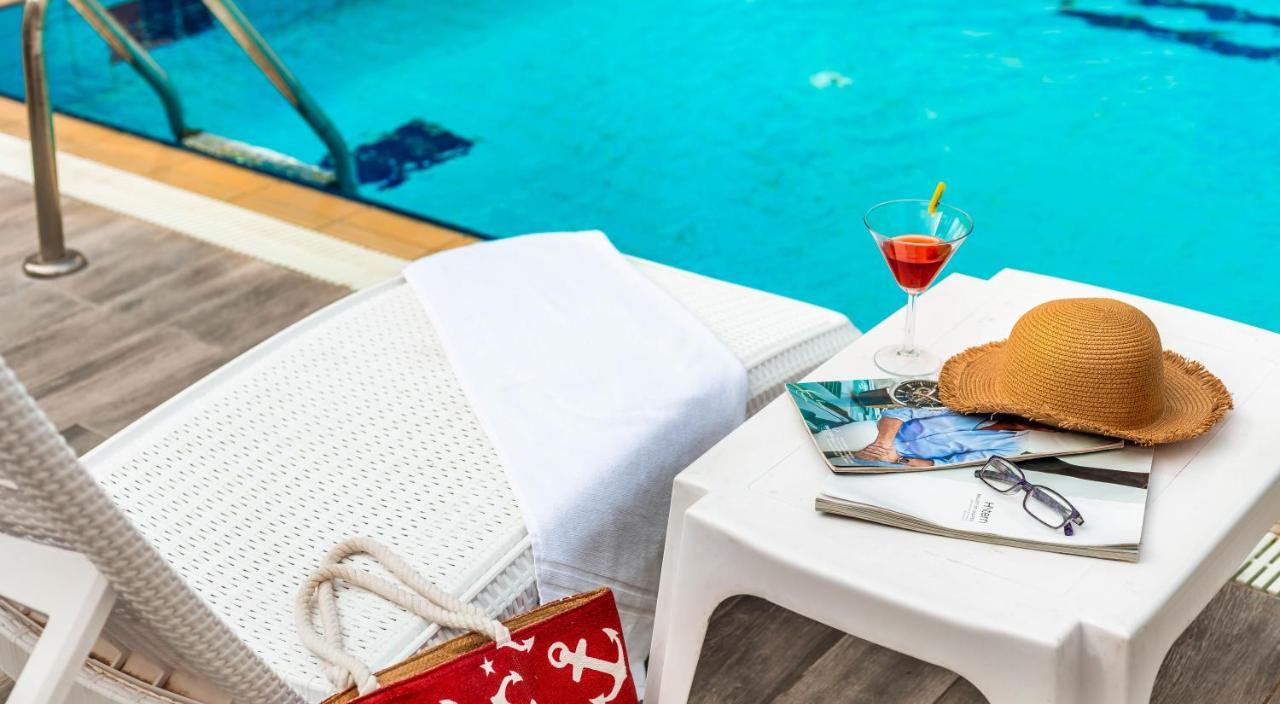 Almogim Suites Eilat Hotel (Adults Only) Buitenkant foto