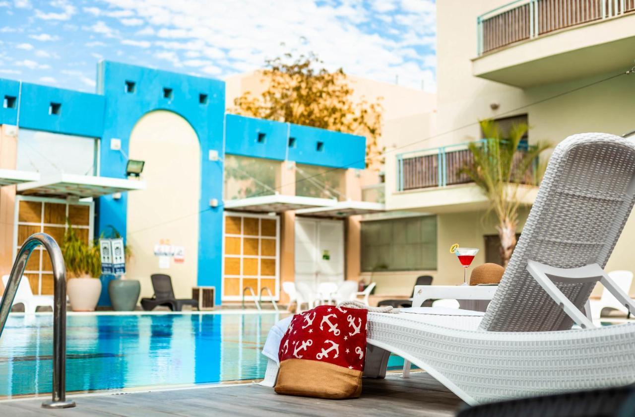 Almogim Suites Eilat Hotel (Adults Only) Buitenkant foto