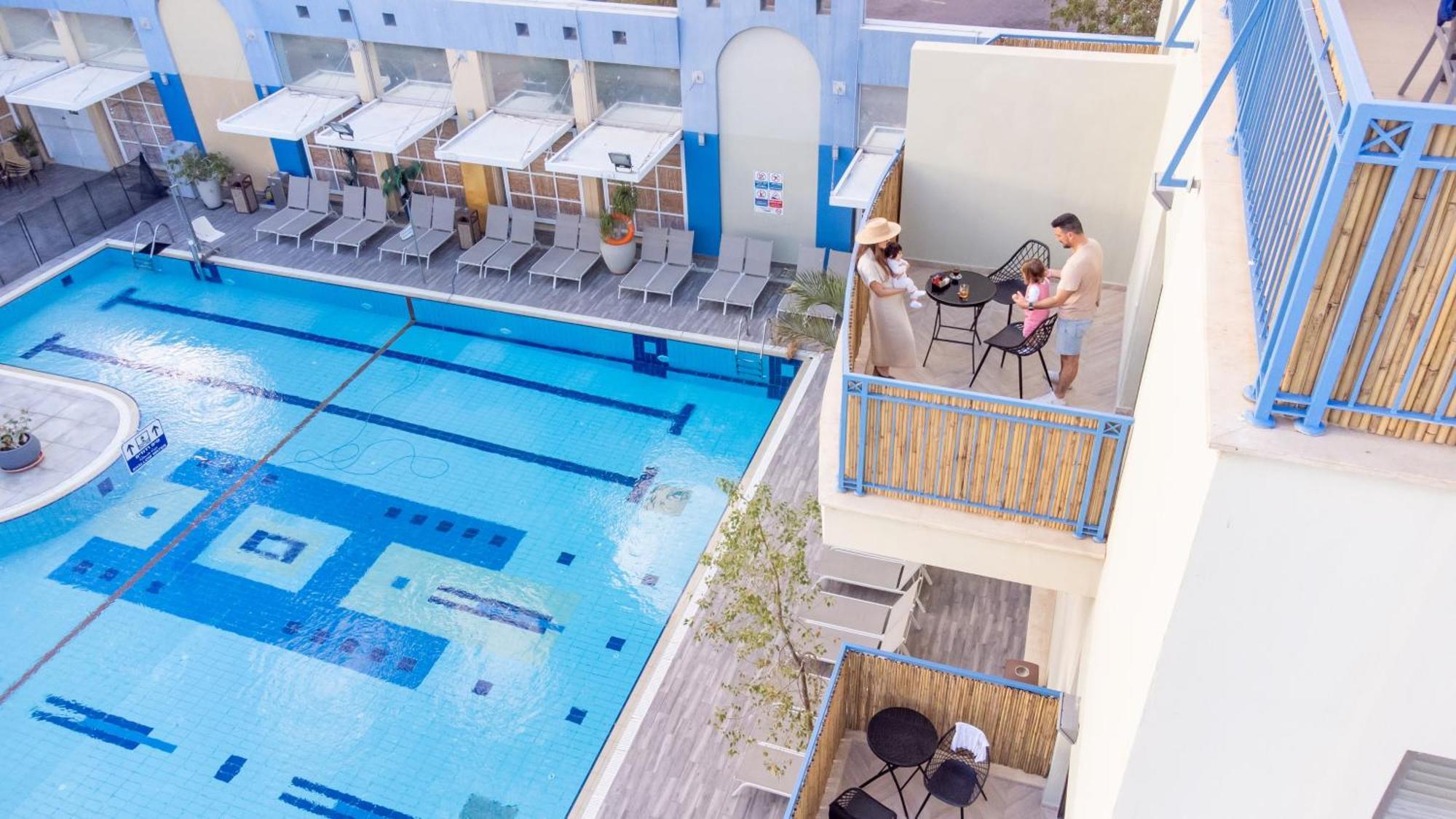 Almogim Suites Eilat Hotel (Adults Only) Buitenkant foto